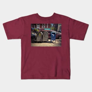 Astoria Mailbox Street Queens NYC Kids T-Shirt